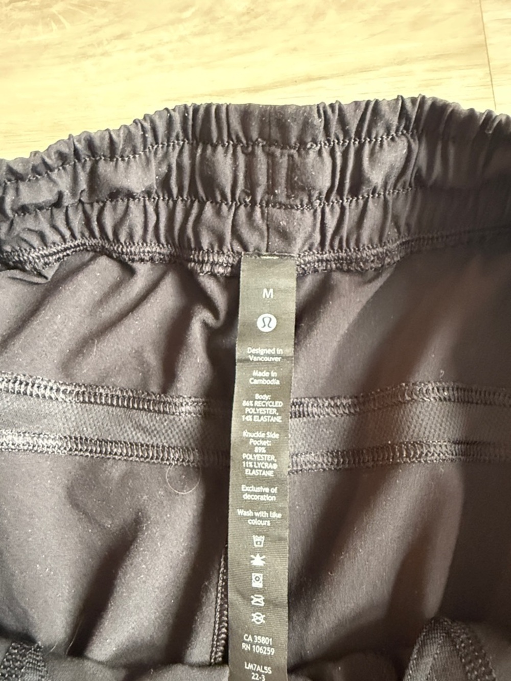 Men's Black Lululemon Shorts - Lightweight Performance - Picture 4 of 6